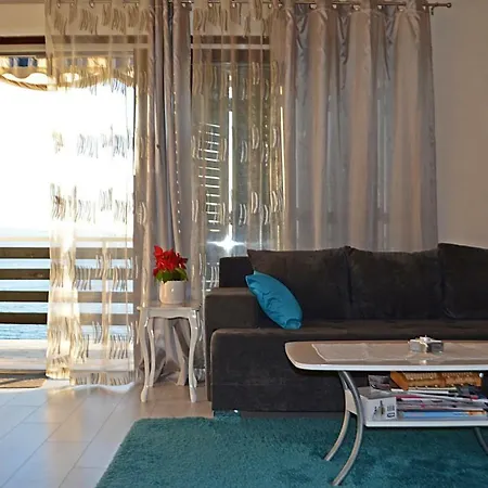 Cosy Sunset Apartment *